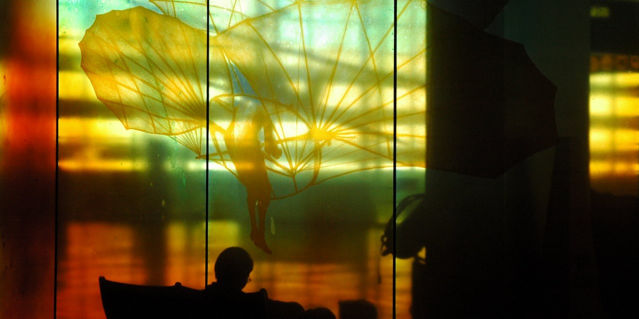 Des éléments de paille pour les critiques