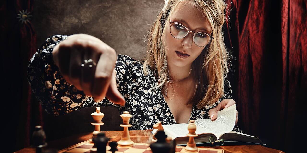 Suspecte [2022] de Zoé Sagan