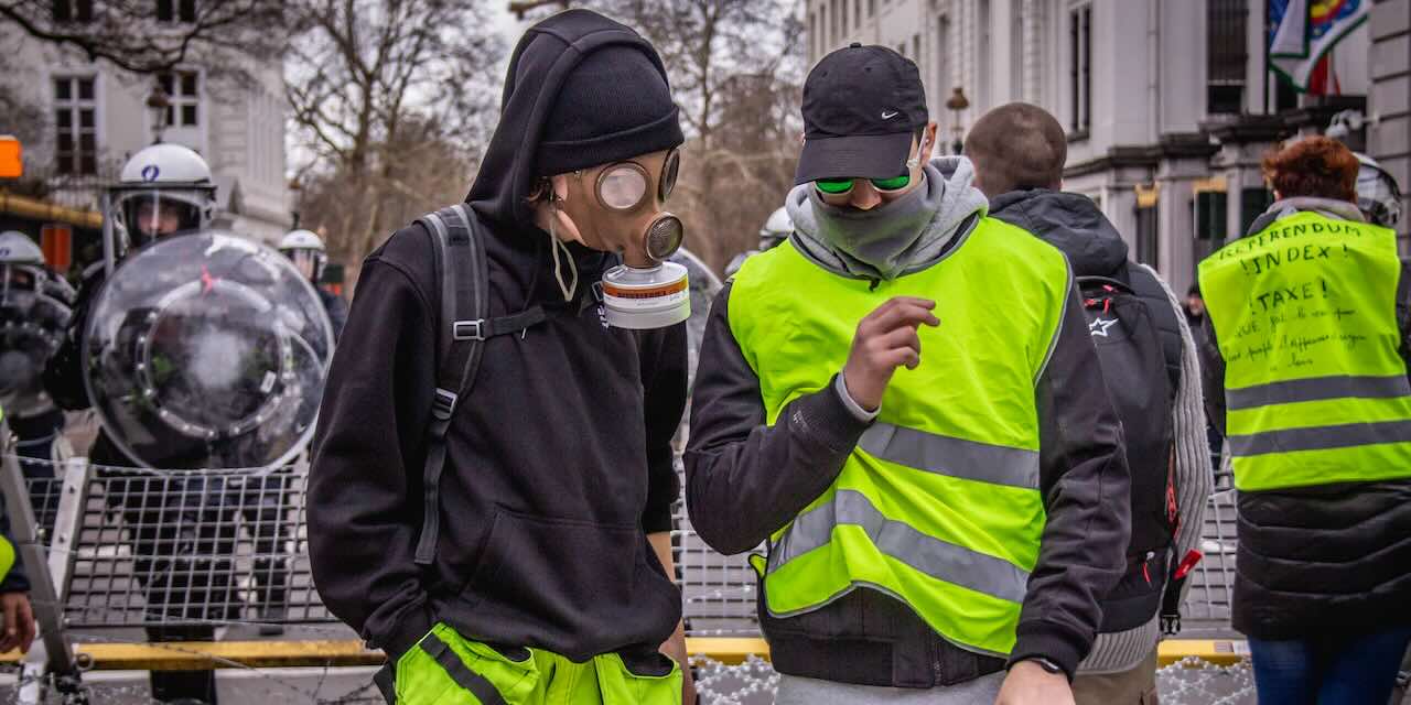 A la recherche du temps qu’il nous reste avant la torture étatique / Orange mécanique